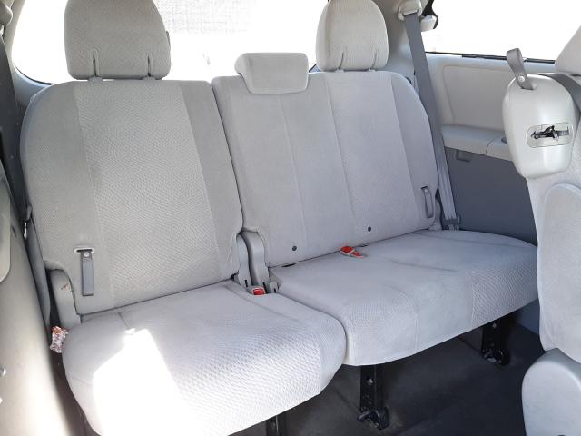 Photo 8 VIN: 5TDKK3DC4DS320594 - TOYOTA SIENNA 