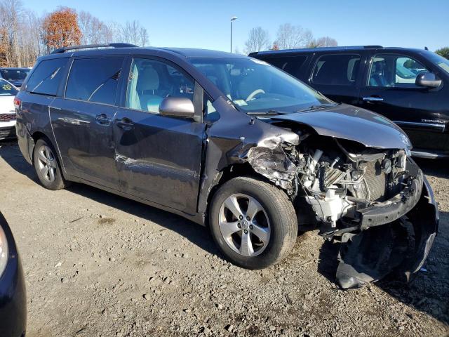 Photo 3 VIN: 5TDKK3DC4DS345902 - TOYOTA SIENNA LE 