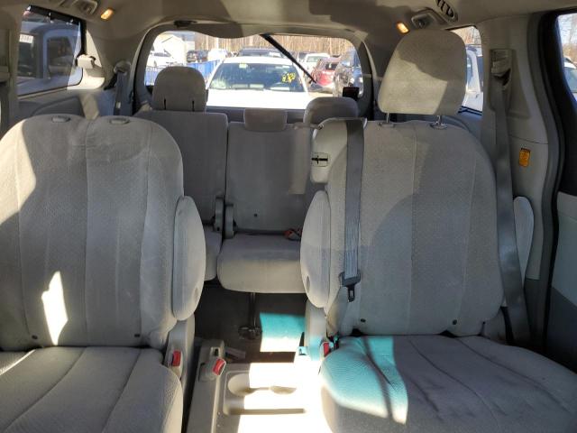 Photo 9 VIN: 5TDKK3DC4DS345902 - TOYOTA SIENNA LE 