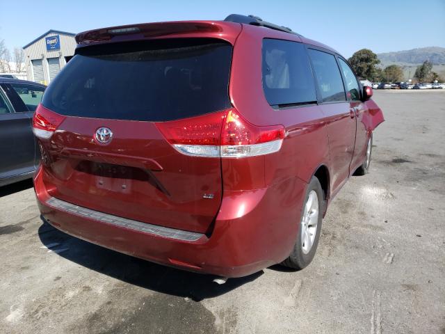 Photo 3 VIN: 5TDKK3DC4DS404950 - TOYOTA SIENNA LE 