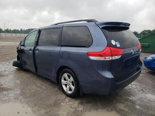 Photo 2 VIN: 5TDKK3DC4ES424536 - TOYOTA SIENNA LE 