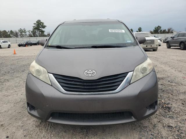 Photo 4 VIN: 5TDKK3DC4ES430854 - TOYOTA SIENNA LE 