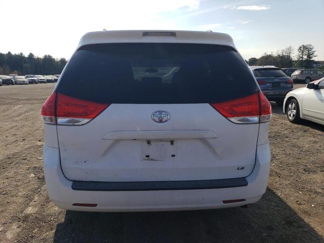 Photo 5 VIN: 5TDKK3DC4ES431115 - TOYOTA SIENNA LE 