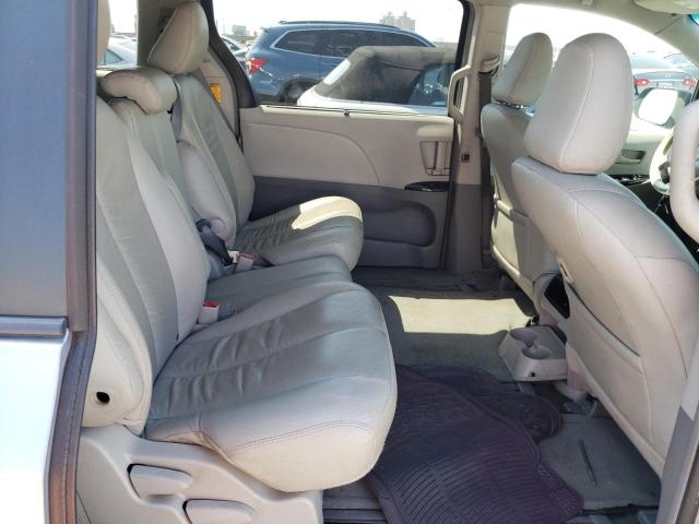 Photo 5 VIN: 5TDKK3DC4ES448061 - TOYOTA SIENNA LE 