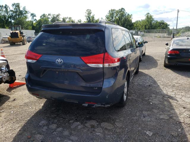 Photo 3 VIN: 5TDKK3DC4ES448190 - TOYOTA SIENNA LE 