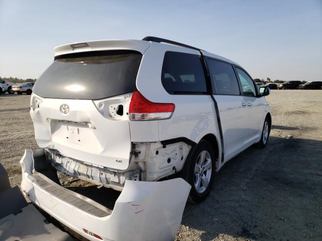 Photo 3 VIN: 5TDKK3DC4ES455351 - TOYOTA SIENNA LE 