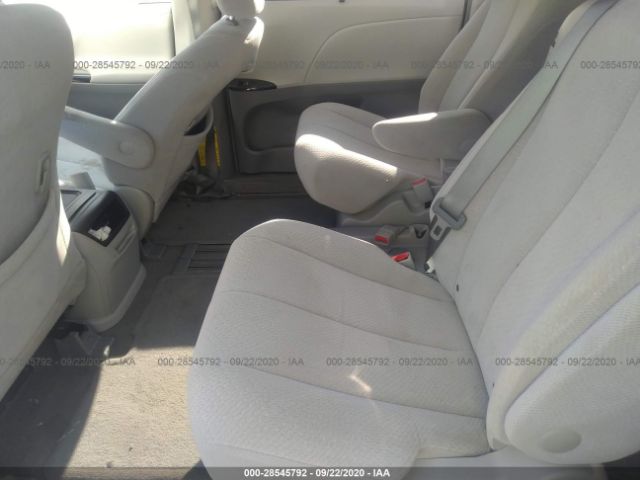 Photo 7 VIN: 5TDKK3DC4ES457391 - TOYOTA SIENNA 