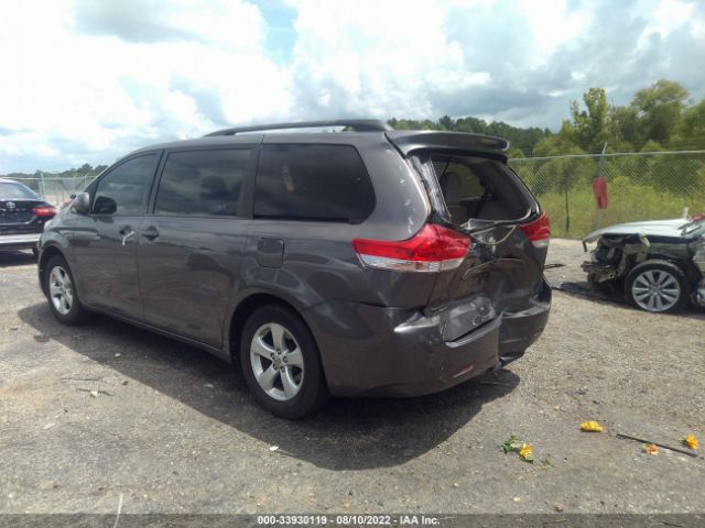 Photo 2 VIN: 5TDKK3DC4ES461358 - TOYOTA SIENNA 