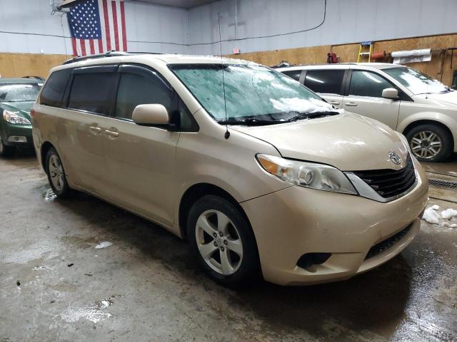 Photo 3 VIN: 5TDKK3DC4ES466169 - TOYOTA SIENNA LE 