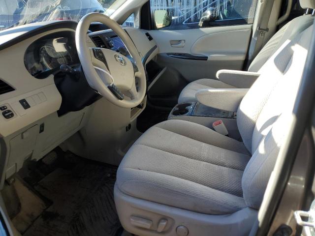 Photo 6 VIN: 5TDKK3DC4ES477639 - TOYOTA SIENNA 