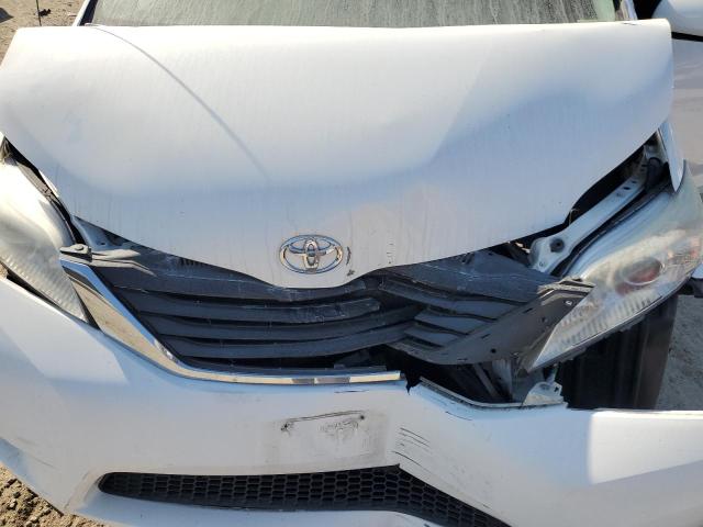 Photo 11 VIN: 5TDKK3DC4ES477723 - TOYOTA SIENNA LE 