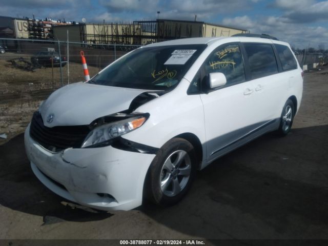 Photo 1 VIN: 5TDKK3DC4ES510137 - TOYOTA SIENNA 