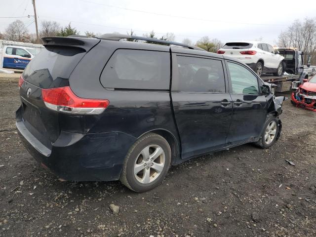 Photo 2 VIN: 5TDKK3DC4ES514558 - TOYOTA SIENNA LE 