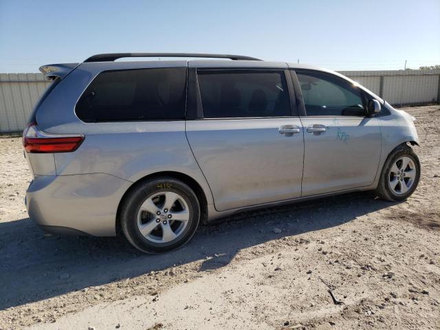 Photo 2 VIN: 5TDKK3DC4FS528476 - TOYOTA SIENNA LE 