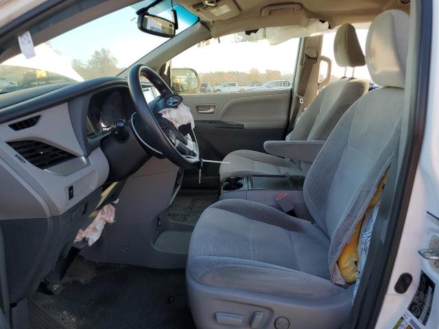 Photo 6 VIN: 5TDKK3DC4FS528896 - TOYOTA SIENNA LE 