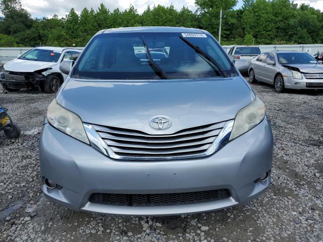 Photo 4 VIN: 5TDKK3DC4FS531698 - TOYOTA SIENNA LE 