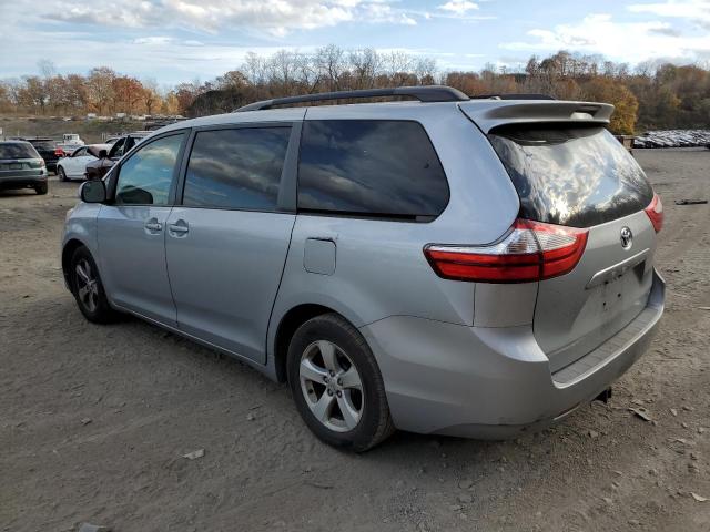 Photo 1 VIN: 5TDKK3DC4FS537369 - TOYOTA SIENNA LE 