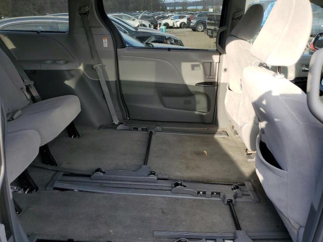 Photo 10 VIN: 5TDKK3DC4FS537369 - TOYOTA SIENNA LE 