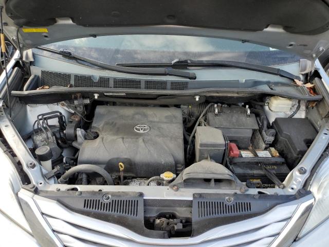 Photo 11 VIN: 5TDKK3DC4FS537369 - TOYOTA SIENNA LE 