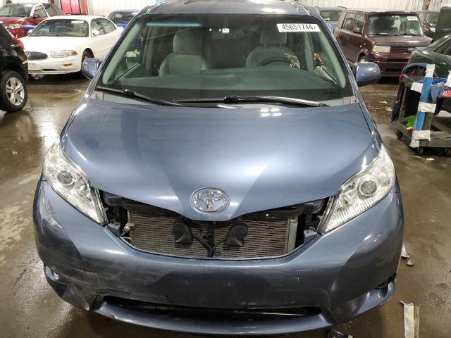 Photo 4 VIN: 5TDKK3DC4FS537534 - TOYOTA SIENNA LE 