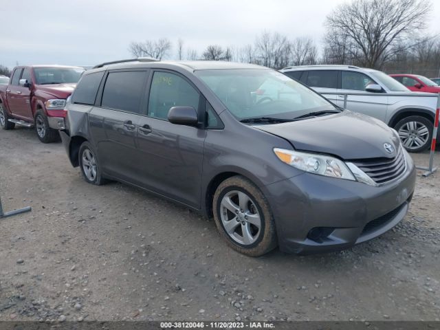 Photo 0 VIN: 5TDKK3DC4FS557623 - TOYOTA SIENNA 