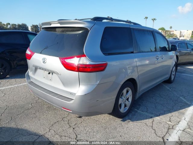 Photo 3 VIN: 5TDKK3DC4FS564653 - TOYOTA SIENNA 