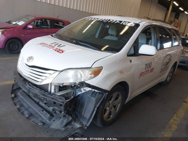 Photo 1 VIN: 5TDKK3DC4FS568783 - TOYOTA SIENNA 