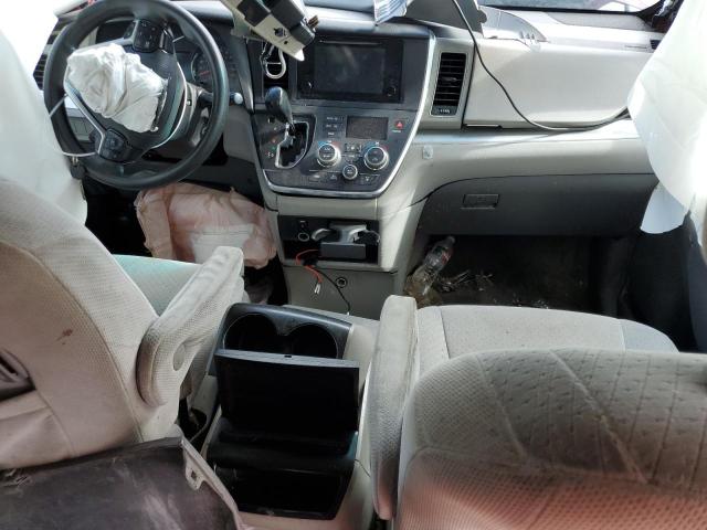 Photo 10 VIN: 5TDKK3DC4FS572767 - TOYOTA SIENNA LE 