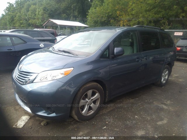 Photo 1 VIN: 5TDKK3DC4FS574213 - TOYOTA SIENNA 