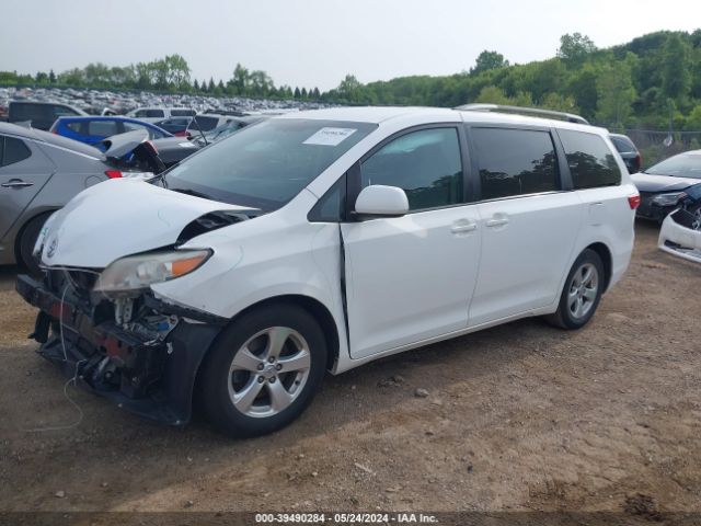 Photo 1 VIN: 5TDKK3DC4FS596664 - TOYOTA SIENNA 