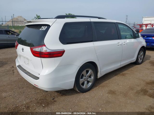 Photo 3 VIN: 5TDKK3DC4FS596664 - TOYOTA SIENNA 