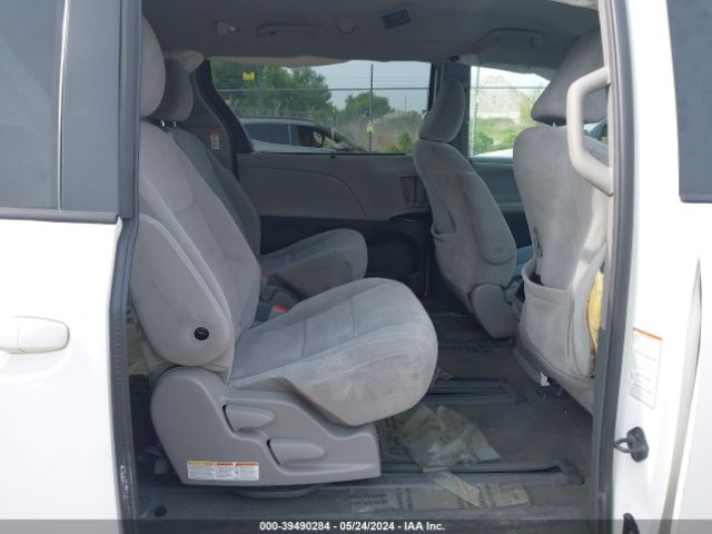 Photo 7 VIN: 5TDKK3DC4FS596664 - TOYOTA SIENNA 