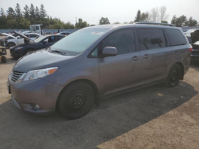 Photo 0 VIN: 5TDKK3DC4FS625743 - TOYOTA SIENNA LE 