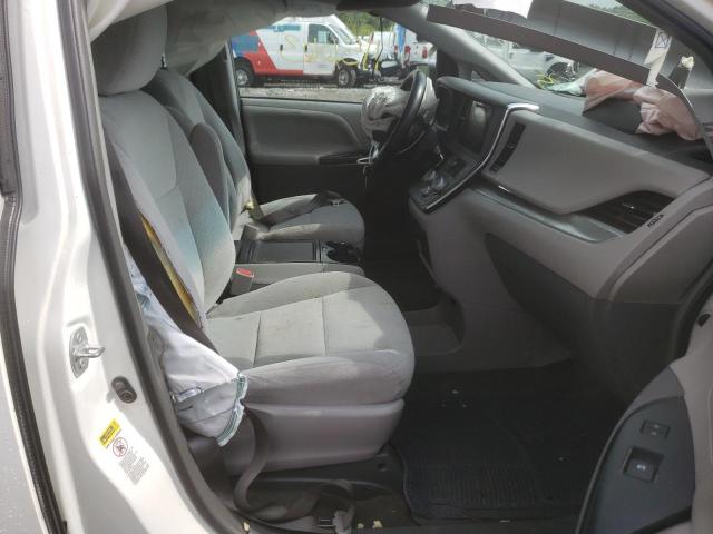 Photo 4 VIN: 5TDKK3DC4FS669032 - TOYOTA SIENNA LE 