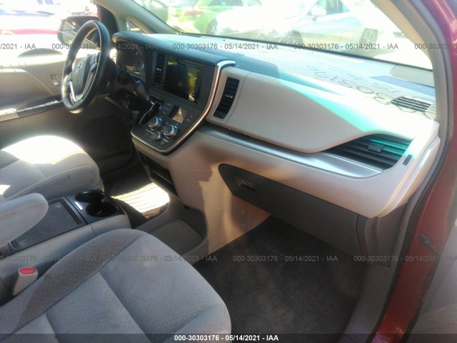 Photo 4 VIN: 5TDKK3DC4FS669287 - TOYOTA SIENNA 