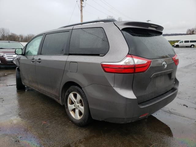 Photo 2 VIN: 5TDKK3DC4FS670293 - TOYOTA SIENNA LE 