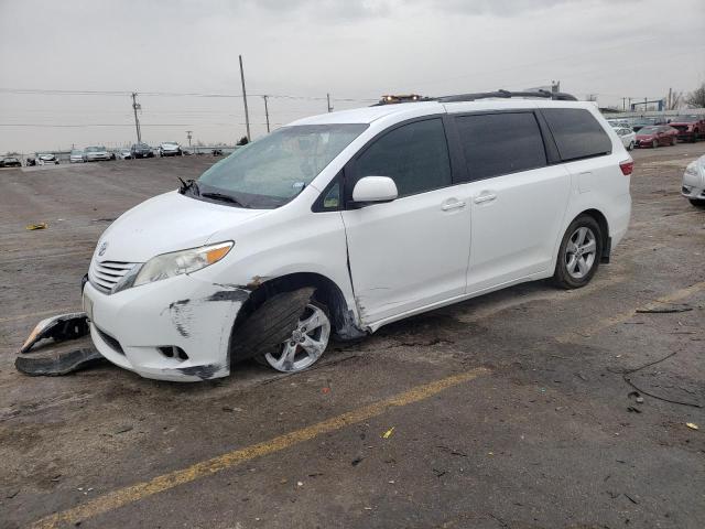 Photo 0 VIN: 5TDKK3DC4FS679057 - TOYOTA SIENNA LE 