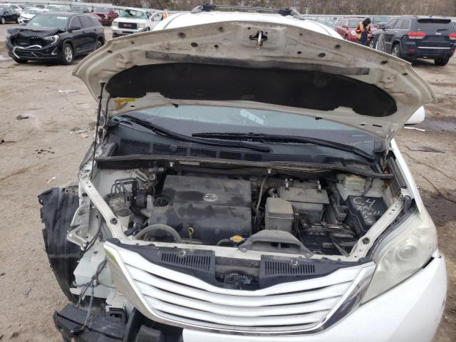 Photo 11 VIN: 5TDKK3DC4FS679057 - TOYOTA SIENNA LE 