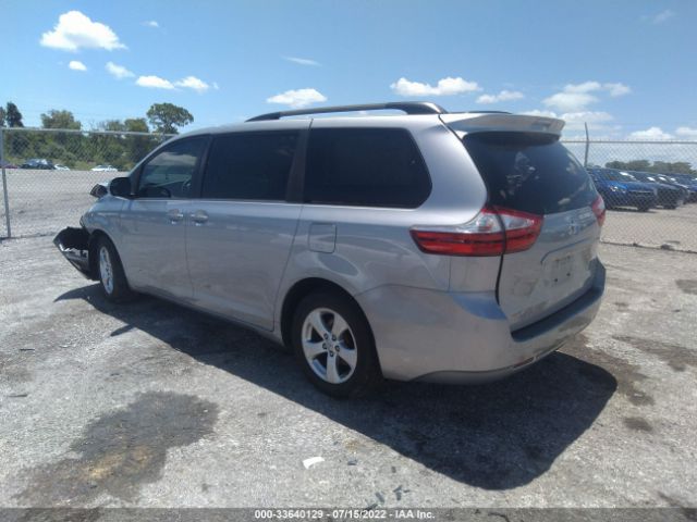 Photo 2 VIN: 5TDKK3DC4GS696054 - TOYOTA SIENNA 