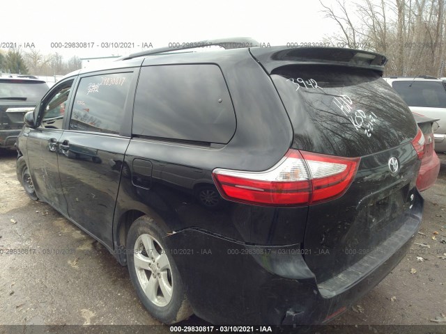 Photo 2 VIN: 5TDKK3DC4GS703942 - TOYOTA SIENNA 