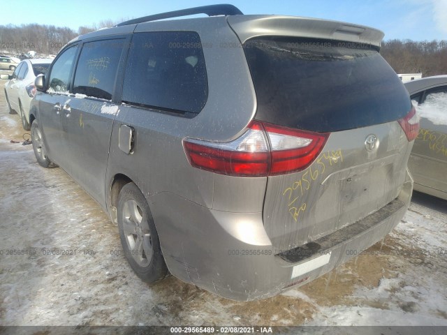 Photo 2 VIN: 5TDKK3DC4GS705366 - TOYOTA SIENNA 