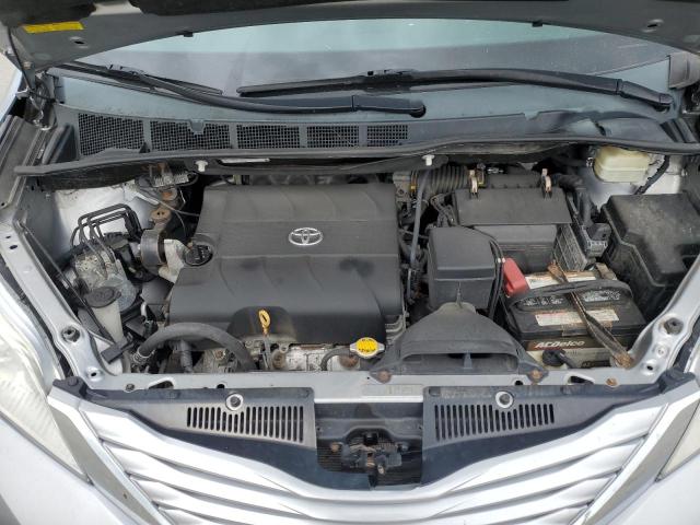 Photo 11 VIN: 5TDKK3DC4GS709823 - TOYOTA SIENNA LE 