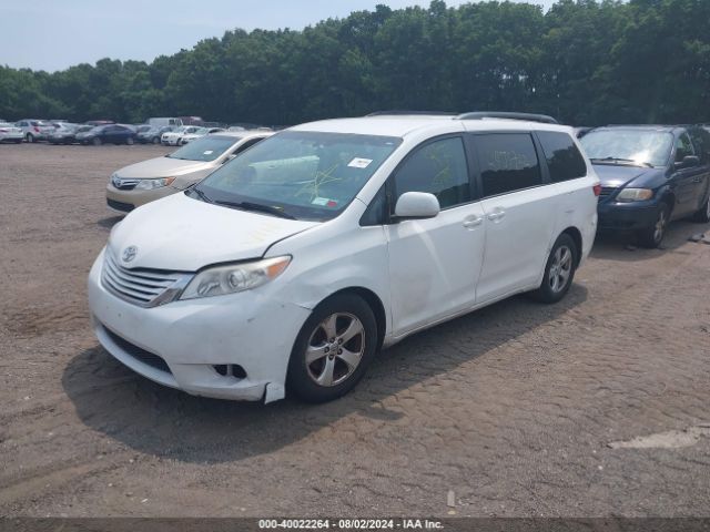 Photo 1 VIN: 5TDKK3DC4GS726041 - TOYOTA SIENNA 