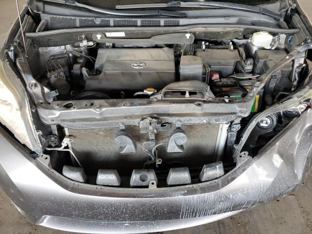 Photo 11 VIN: 5TDKK3DC4GS731613 - TOYOTA SIENNA LE 