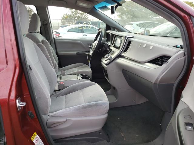 Photo 4 VIN: 5TDKK3DC4GS732728 - TOYOTA SIENNA LE 