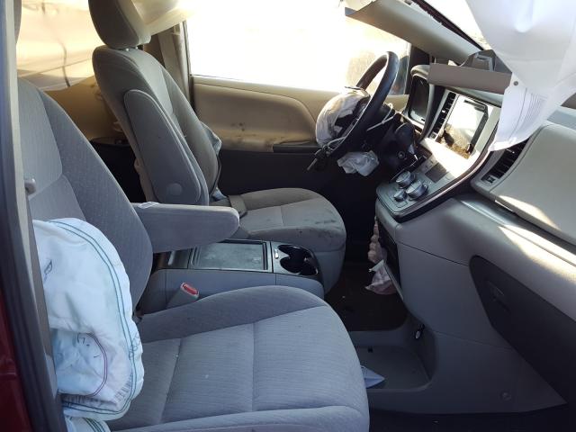 Photo 4 VIN: 5TDKK3DC4GS736388 - TOYOTA SIENNA LE 