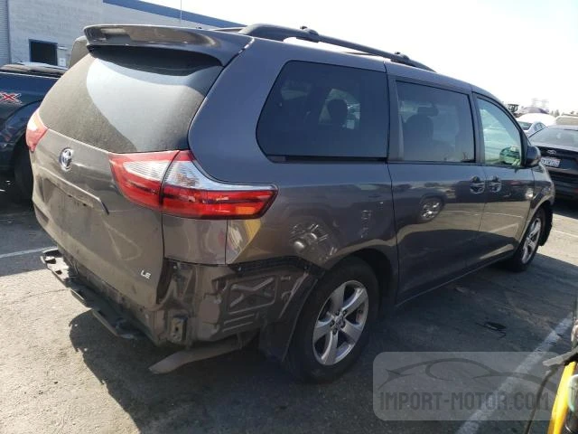 Photo 2 VIN: 5TDKK3DC4GS763901 - TOYOTA SIENNA 