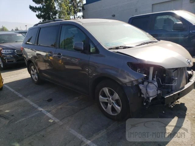 Photo 3 VIN: 5TDKK3DC4GS763901 - TOYOTA SIENNA 