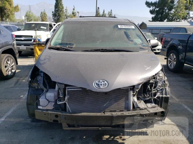 Photo 4 VIN: 5TDKK3DC4GS763901 - TOYOTA SIENNA 