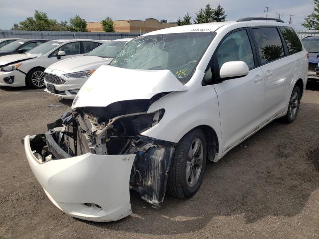 Photo 1 VIN: 5TDKK3DC5BS021841 - TOYOTA SIENNA LE 